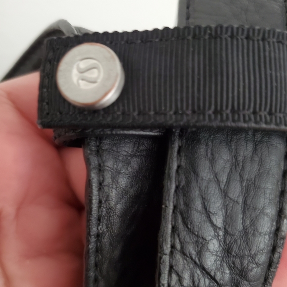 Lululemon Athletica Sweat & Go  Bag. - Picture 6 of 16